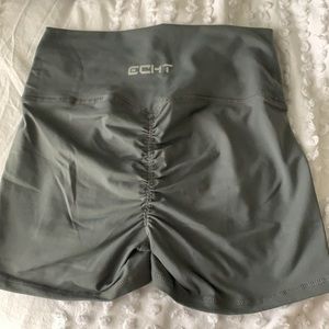 ECHT Scrunch Shorts Sage Green